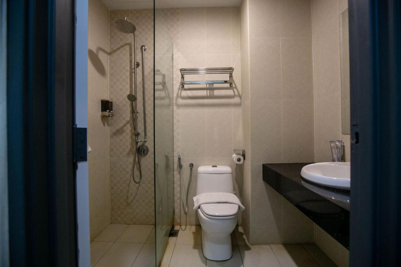 Hotel Avatel Jelutong 3*