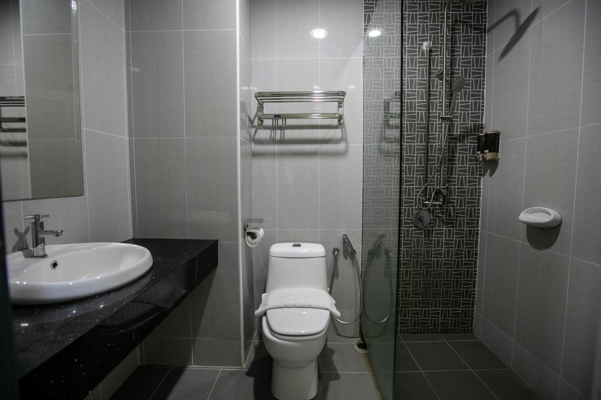 Avatel Jelutong 3*