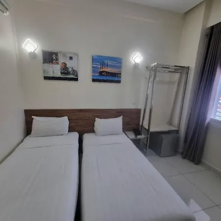 Avatel Jelutong Hotel Gelugor Exterior photo